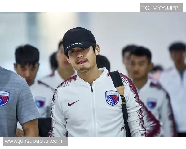 马尔基尼奥斯的传奇之路：从青涩小将到世界顶级后卫的蜕变故事